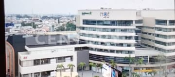 Oficina en alquiler en zona comercial - Oportunidad