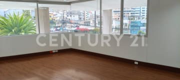 Oficina 85m² ideal para call center o empresa en sector comercial