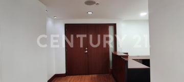 Oficina 85m² ideal para call center o empresa en sector comercial
