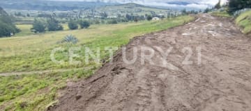Terreno de 2500m² en Samanga-Ambato con vista panorámica