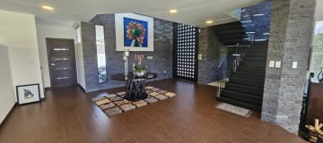 CASA DE LUJO 3 DORMITORIOS CON SUITE INDEPENDIENTE, Santa Inés Cumbayá