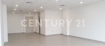 Oficina 65.79m² + 2 parqueos en Edificio 100 Olivos Parc - $1100