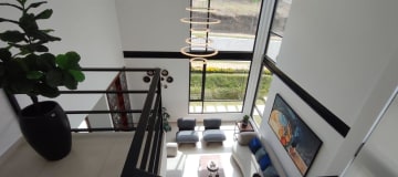 VENTA CASA, 3 DORMITORIOS / ESTUDIO, NAYON, EN URBANIZACIÓN