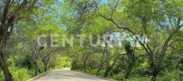 Terreno con alto potencial turístico en Puerto López