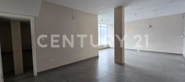 Alquiler 192m² Local Comercial en Riocentro Los Ceibos