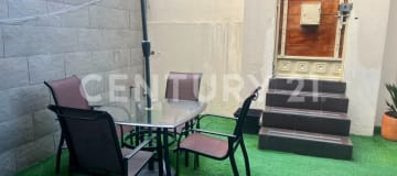 Casa en La California Alta - 125m², 3 dormitorios y terraza