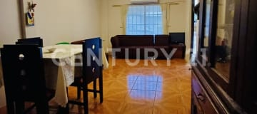 Casa 3 dormitorios, ideal para vivir o invertir