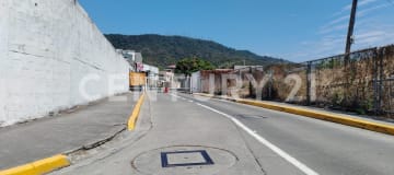Terreno 792m² en Santa Cecilia para proyecto multifamiliar