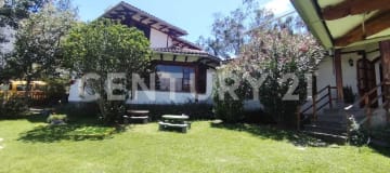 Terreno en Cumbayá de 3,850 m² para proyecto residencial de 11 viviendas