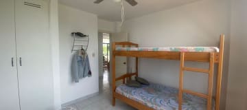 Venta departamento de 2 dormitorios , balcón, Tonsupa, sector Diamon Beach