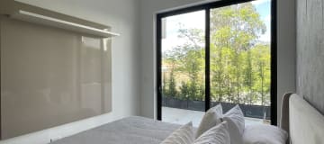 Venta suite con terraza exclusiva en Cumbayá, cerca de todo. SC