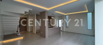 Casa en Mallorca Village, 4 dormitorios, piscina y BBQ, $215,000