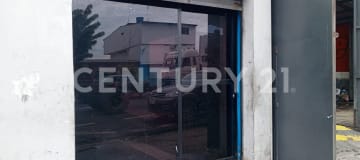 Inmueble productivo con locales, oficinas y suites en arriendo