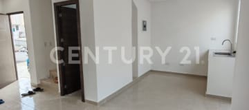 Casa en alquiler en Villa Geranio, 3 dormitorios y parqueo