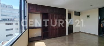 Estudio 25 m² en La Florida, alquiler $200 con luz natural