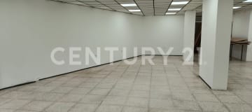 Local comercial de 112 m² cerca del Parque Bicentenario