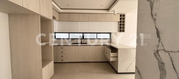 Casa amplia en venta en Samborondon