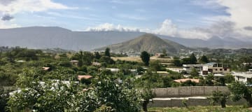 Land for sale in Guayllabamba, with a slope suitable for a house with views of the valley and mountains