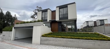 Casa en venta en La Morita – Tumbaco