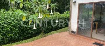 Quinta vacacional con piscina en Pedro Vicente Maldonado