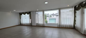 En venta hermosa Casa en Cumbayá dentro de conjunto
