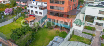 Amplio depto. en Quito con terraza de 80m² y 3 hab.