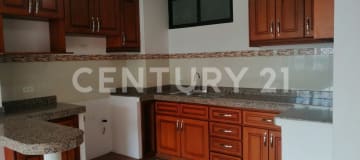Depto. moderno en Quito Sur: 93m², 3 dormitorios y terraza panorámica