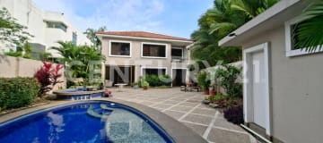 Casa 315m² con piscina en Palmar del Río - $460K