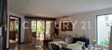 Casa 315m² con piscina en Palmar del Río - $460K
