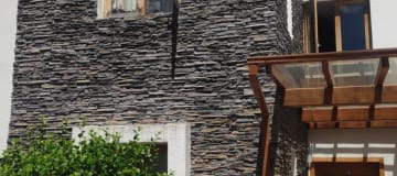 VENDO CASA - 3 DORMITORIOS - CUMBAYA TANDA - SALA DE ESTAR