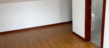 CASA EN VENTA EN URBANIZACIÓN VILLA CLUB – CUENCA