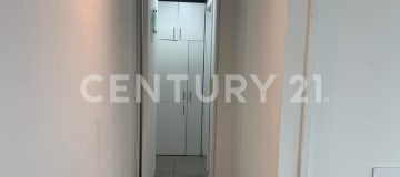 Oficina premium en WTC: 76m², piso 12 y 2 parqueaderos