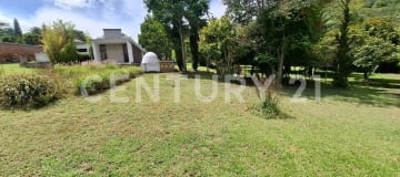 Quinta de 565m² en Guayllabamba con jardines y 10 parqueaderos