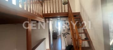 Casa en Kennedy, 3 dorm, 2.5 baños, altillo y parqueadero eléctrico