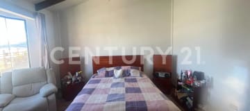 Casa en Kennedy, 3 dorm, 2.5 baños, altillo y parqueadero eléctrico