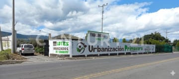 Terreno para construir en urbanización segura y tranquila