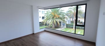 Venta casa, 3 dormitorios, Tumbaco ** Conjunto residencial