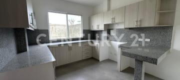 Casa de estreno en Portón del Río con acabados de primera