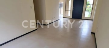Casa de estreno en La Rioja - 129m² + pérgola y parqueo