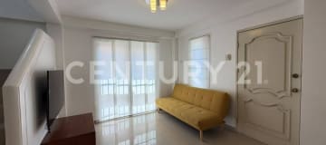 Casa remodelada en Samanes 5, 170m², 3 dormitorios y patio para 3 autos
