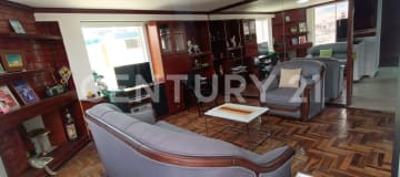 Depto. 128m², 3 dormitorios, cerca a centros comerciales y servicios