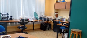 Oficina en Torres Wymper - 68m² + 2 parqueaderos