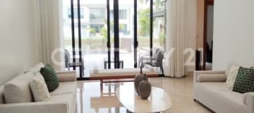 Exclusiva residencia en Mocolí, 470 m², piscina y jacuzzi