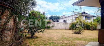 Hogar moderno 300m² en 1200m², 1 nivel, 5 autos y jardines