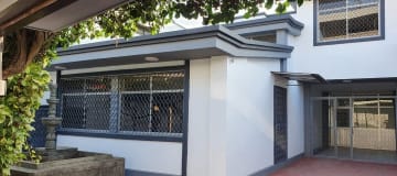 CASA EN VENTA 2 PISOS VILLAS 15 DE ABRIL-PORTOVIEJ