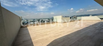 Local con rooftop privado en Ágora - Guayaquil. 570m2 + 5 parqueos