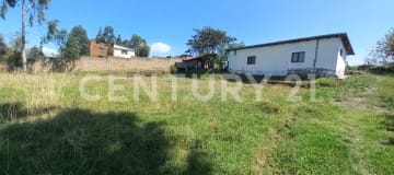 Terreno 3317m² en Alangasi - BBQ y parqueadero