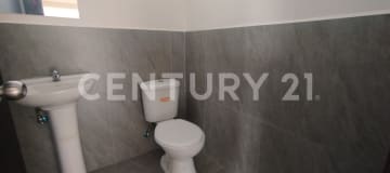 Oficina en renta - 80 m² ideal para consultorios o oficinas