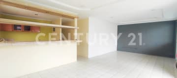 Casa acogedora en Ciudela Italiana - 135 m2 con garaje para 3 autos