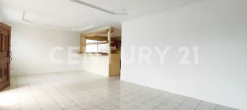 Casa acogedora en Ciudela Italiana - 135 m2 con garaje para 3 autos